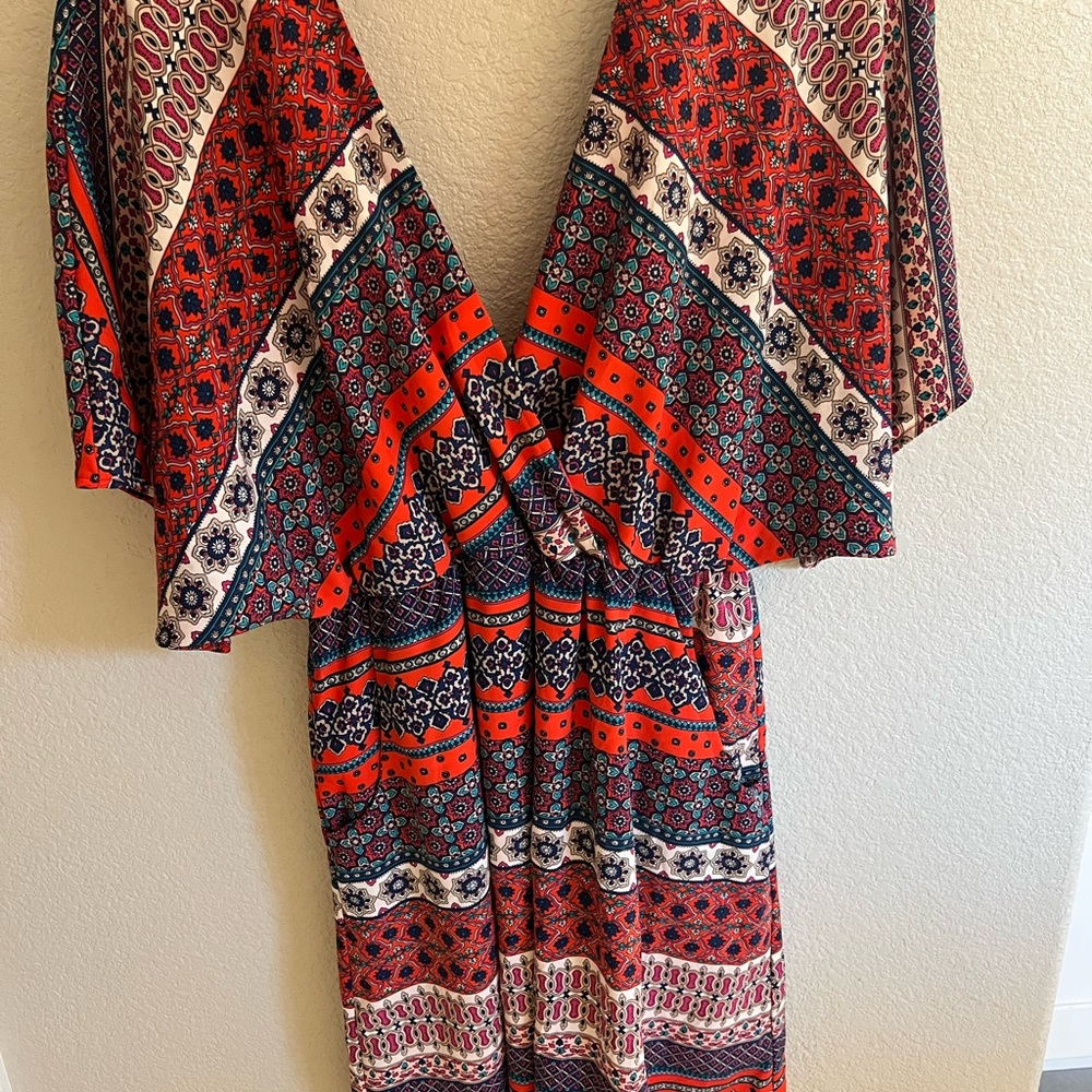 miami Red, Navy, White Patterned V-Neck Maxi Dress
